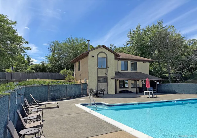Homes for sale in Clarkstown, NY | 66 Omni Parc Dr, Clarkstown, NY 10954 | MLS# 1004919