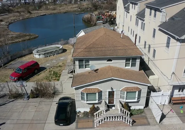 Photo 3 of Sale Pending at 306 Seagirt Ave, Far Rockaway, NY 11691 | MLS# 1004937 | Listing updated on 2026-08-14