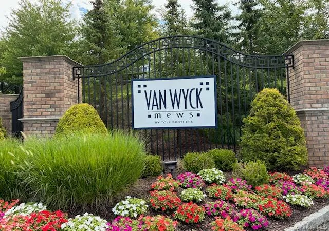 1st image of 1115 Saratoga Ln, Fishkill, NY 12524 | MLS# 1004944