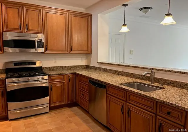 4th image of 1115 Saratoga Ln, Fishkill, NY 12524 | MLS# 1004944