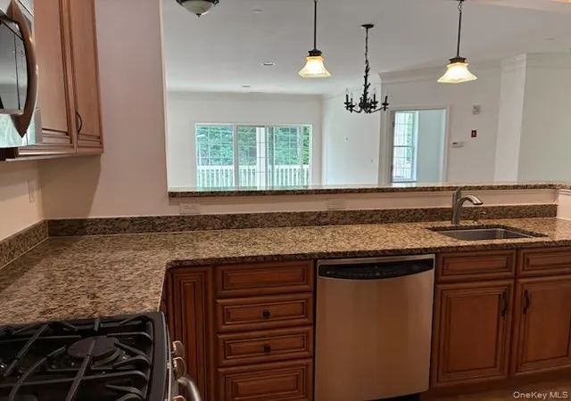5th image of 1115 Saratoga Ln, Fishkill, NY 12524 | MLS# 1004944