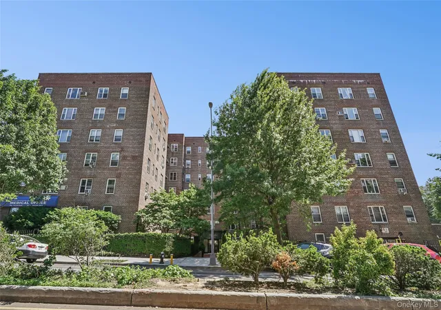 14th image of 76 10 34th Ave #3H, Jackson Heights, NY 11372 | MLS# 1005003