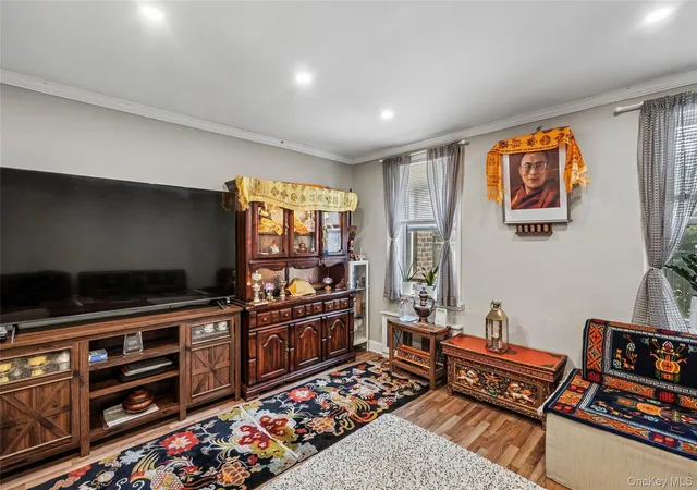 2nd image of 76 10 34th Ave #3H, Jackson Heights, NY 11372 | MLS# 1005003