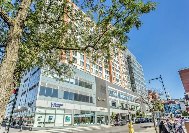 Photo 2 of Condo for sale at 138 35 39th Avenue #13L, New York, NY 11354 | MLS# 1005010 | Listing updated on 2026-09-17