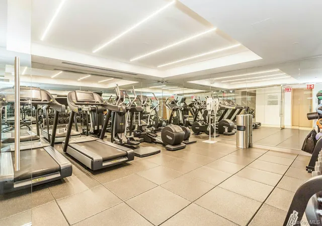 Photo 3 of Condo for sale at 138 35 39th Avenue #13L, New York, NY 11354 | MLS# 1005010 | Listing updated on 2026-09-17