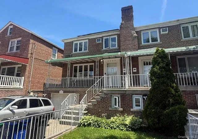 Photo 3 of Multi family home for sale at 1922 Hering Ave, New York, NY 10461 | MLS# 1005028 | Listing updated on 2026-09-12