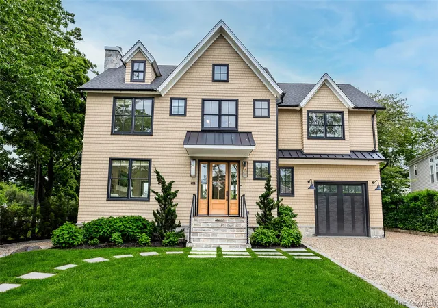 4th image of 405 Williamsburgh Dr, Southold, NY 11971 | MLS# 1005049