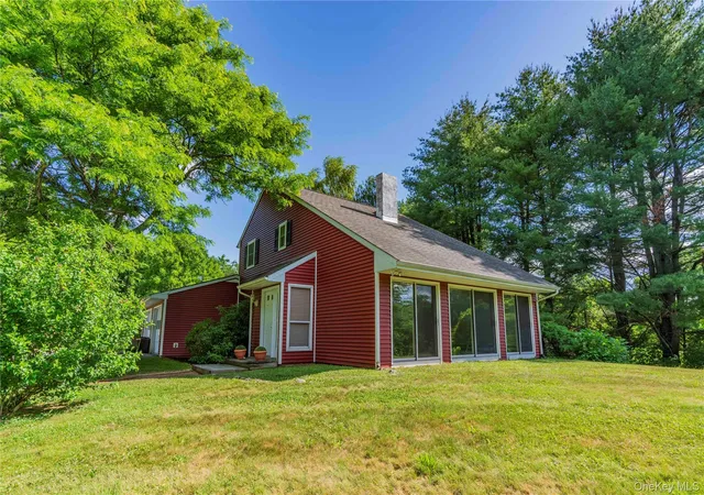 2nd image of 27 Goldfinch Dr, Clinton, NY 12578 | MLS# 1005051