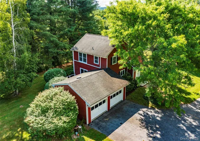 Photo 3 of Single family home for sale at 27 Goldfinch Dr, Clinton, NY 12578 | MLS# 1005051 | Listing updated on 2026-08-14