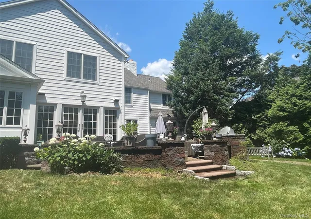 Homes for sale in Scarsdale, NY | 27 Bradford Rd, Scarsdale, NY 10583 | MLS# 1005063