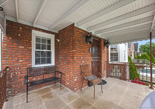 4th image of 98 Sussex Rd, Hempstead, NY 11003 | MLS# 1005068