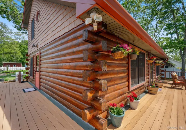 5th image of 355 Woodland Ave, Brookhaven, NY 11949 | MLS# 1005096