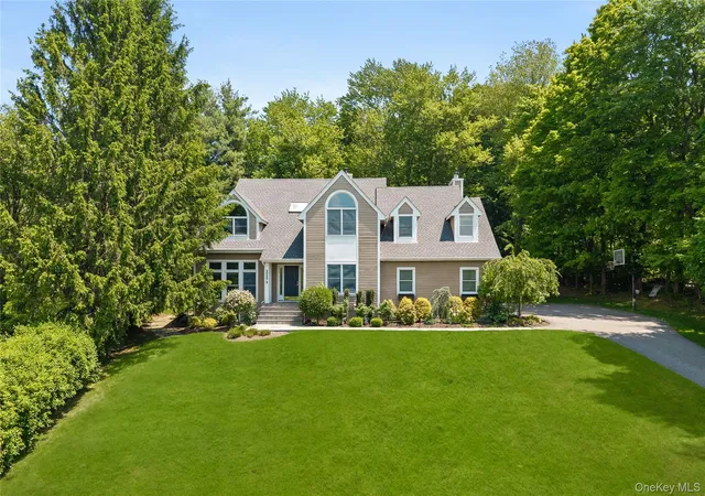2nd image of 3050 Chen Ct, Yorktown Heights, NY 10598 | MLS# 1005119