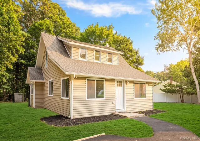Photo 1 of Sale Pending at 5 Long Pond Rd, Brookhaven, NY 11961 | MLS# 1005126 | Listing updated on 2026-08-13
