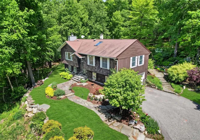 Homes for sale in Warwick, NY | 5 California Rd, Warwick, NY 10990 | MLS# 1005139