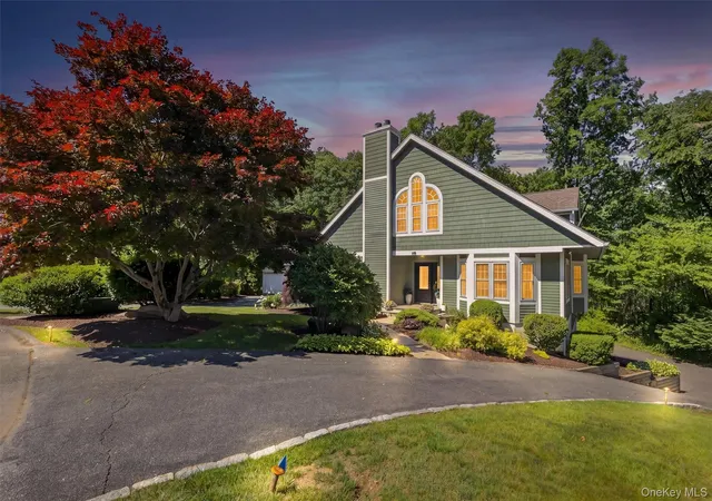 2nd image of 40 Nottingham Wy, Carmel, NY 10541 | MLS# 1005150