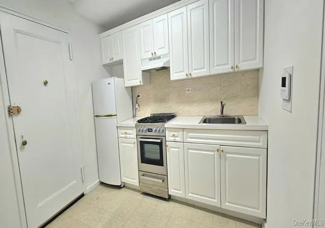 3rd image of 65-40 108 St #6D, Forest Hills, NY 11375 | MLS# 1005159