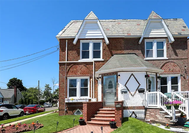 2nd image of 95 20 239th St, Floral Park, NY 11001 | MLS# 1005271