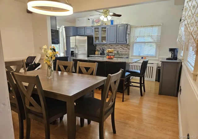 3rd image of 3 Benjamin Ave, Amityville, NY 11701 | MLS# 1005290
