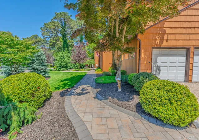 2nd image of 1 Matt St, Port Jefferson Station, NY 11776 | MLS# 1005296