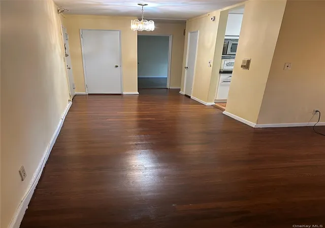 Photo 3 of Condo for sale at 365 Bronx River Rd #3J, Yonkers, NY 10704 | MLS# 1005298 | Listing updated on 2026-08-29