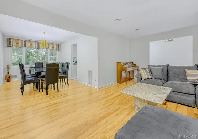 4th image of 20 Dolphin Rd, New City, NY 10956 | MLS# 1005302