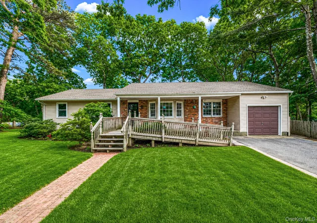1st image of 2 Linden Ave, Holtsville, NY 11742 | MLS# 1005303