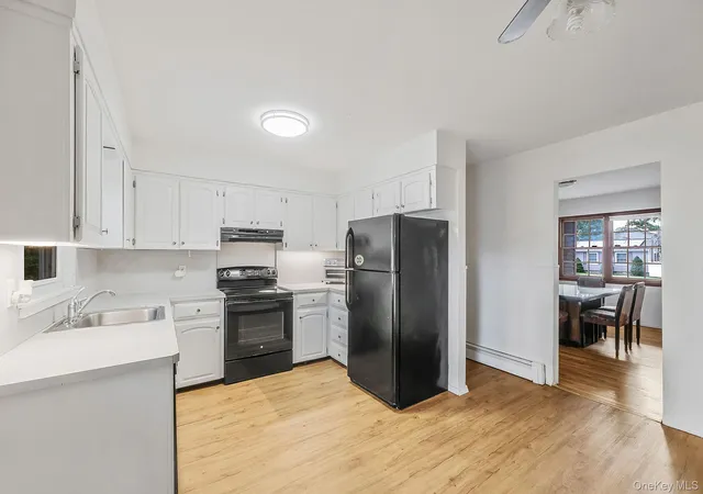 4th image of 2 Linden Ave, Holtsville, NY 11742 | MLS# 1005303