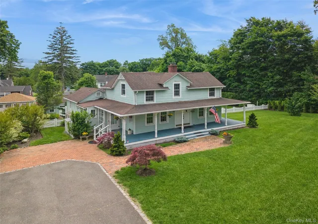 3rd image of 29 Three Sisters Rd, Saint James, NY 11780 | MLS# 1005328