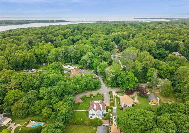 50th image of 29 Three Sisters Rd, Saint James, NY 11780 | MLS# 1005328