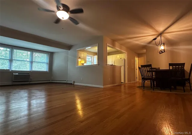 2nd image of 249 Fairharbor Dr, Patchogue, NY 11772