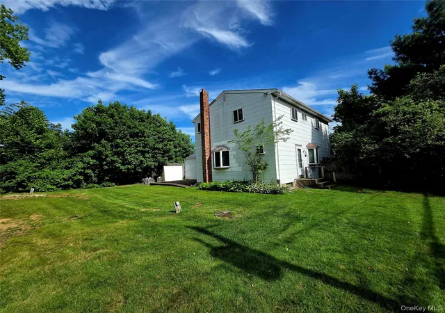 13th image of 211 Babylon St, Islip, NY 11752 | MLS# 1005440
