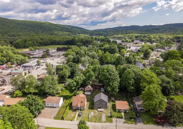 Homes for sale in Greenwood Lake, NY | 22 Oak St, Greenwood Lake, NY 10925 | MLS# 1005448