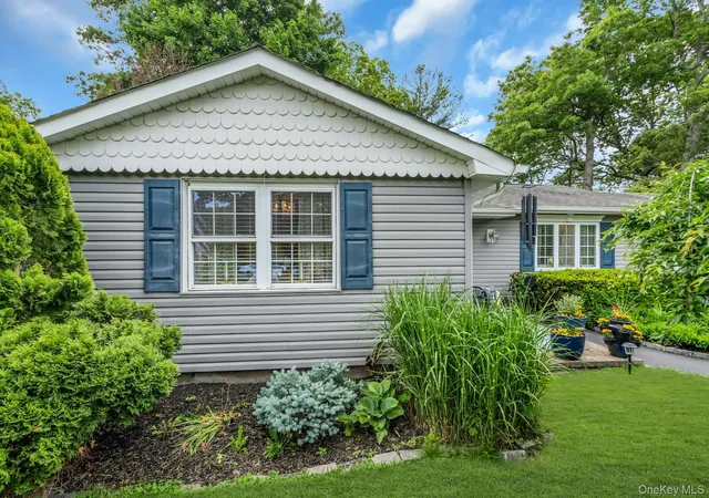 4th image of 71 Ridge Haven Dr, Ridge, NY 11961 | MLS# 1005450