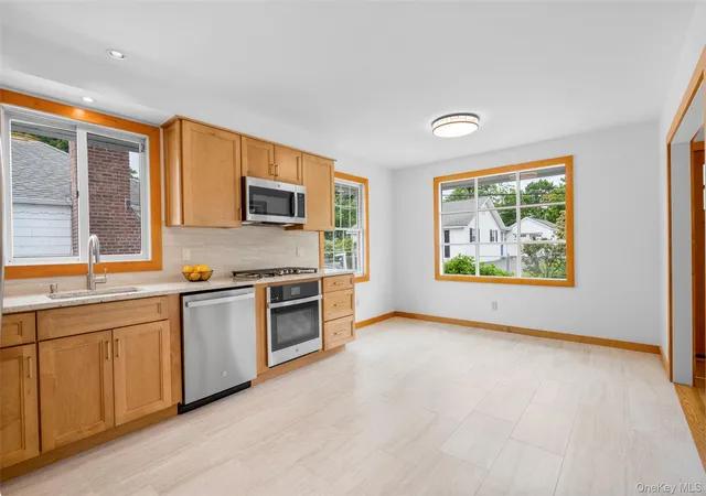 5th image of 14 Ridgeland Ter, Rye, NY 10580 | MLS# 1005480