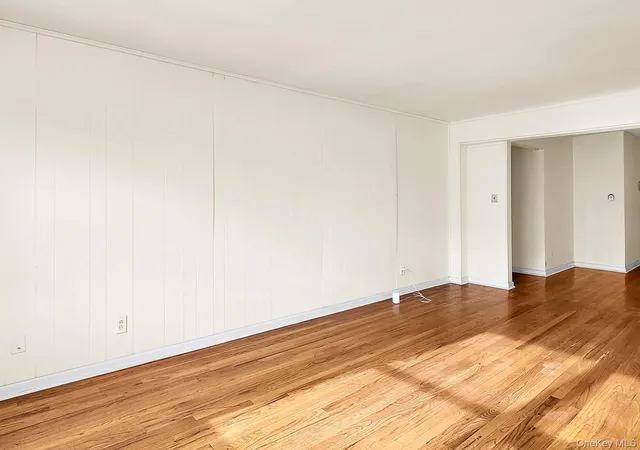 Photo 2 of Condo for sale at 29 08 139th Street #1D, Flushing, NY 11354 | MLS# 1005482 | Listing updated on 2026-08-08