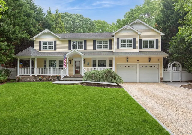 2nd image of 48 River Heights Dr, Smithtown, NY 11787 | MLS# 1005485