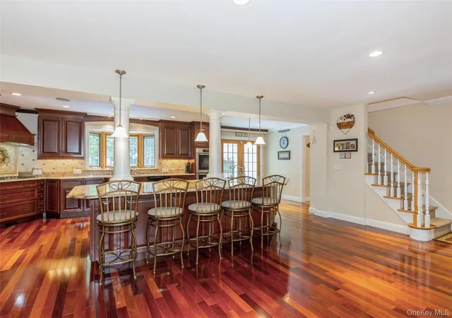 5th image of 48 River Heights Dr, Smithtown, NY 11787 | MLS# 1005485