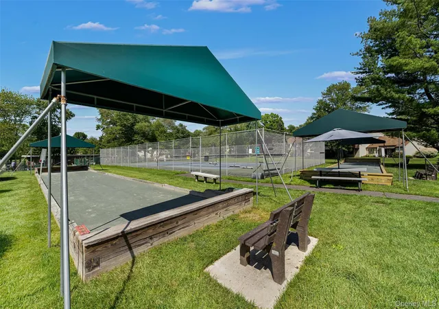 Homes for sale in Yorktown, NY | 113 Village Road, Yorktown, NY 10598 | Houzeo