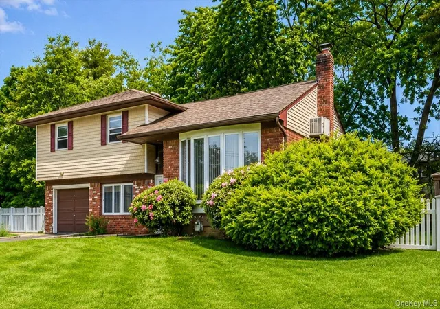 2nd image of 2466 New York New York Ave, Melville, NY 11747 | MLS# 1005500