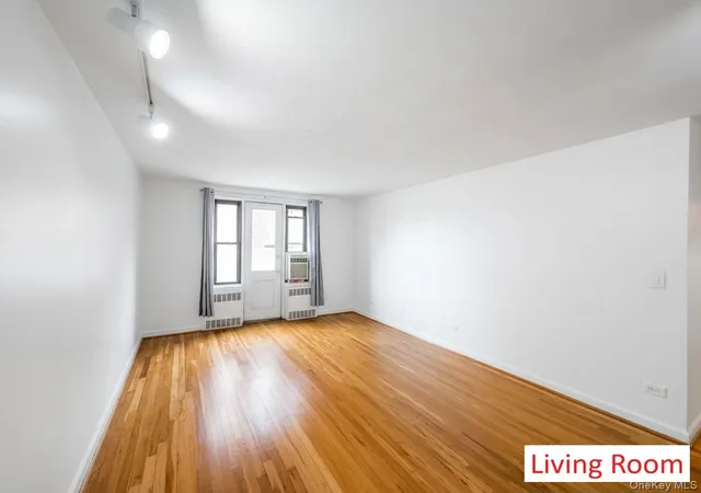 3rd image of 150-11 72Nd Rd, New York, NY 11367