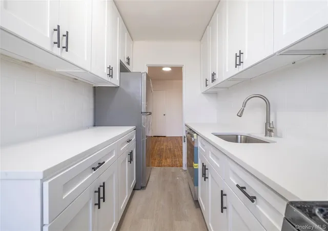 4th image of 1040 Neilson St #4F, Far Rockaway, NY 11691 | MLS# 1005511