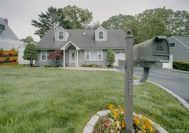 2nd image of 151 Rosemont Ave, Farmingville, NY 11738 | MLS# 1005542