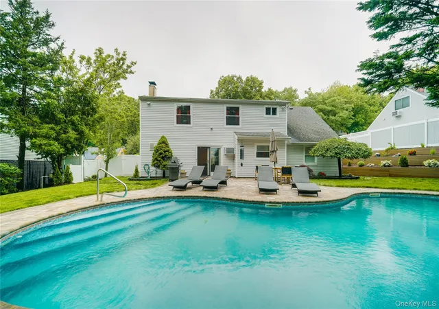 5th image of 151 Rosemont Ave, Farmingville, NY 11738 | MLS# 1005542