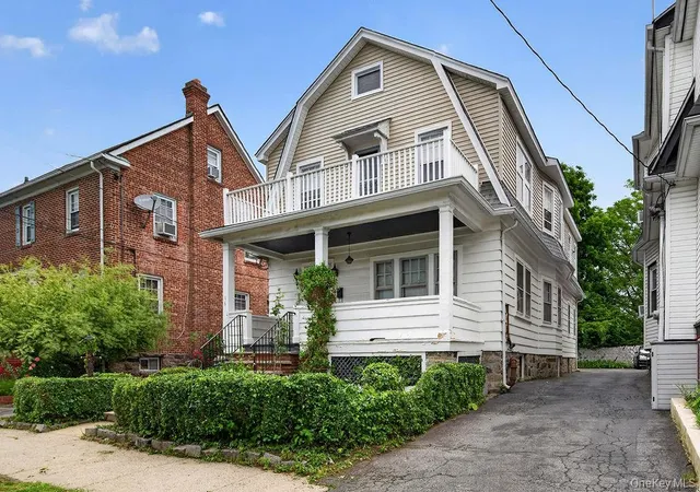 2nd image of 38 Lee Ave, Yonkers, NY 10705 | MLS# 1005602