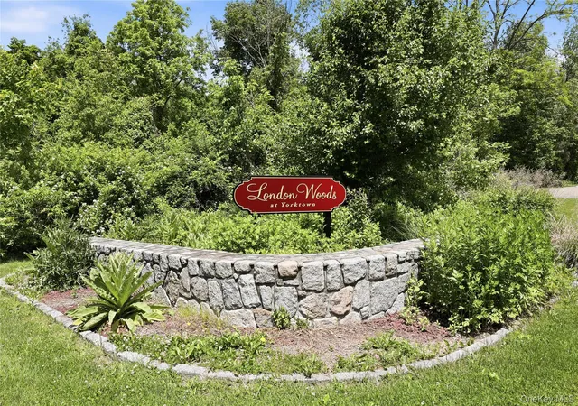 Photo 2 of Single family home for sale at 3093 Ferncrest Dr, Yorktown, NY 10598 | MLS# 1005616 | Listing updated on 2026-10-08