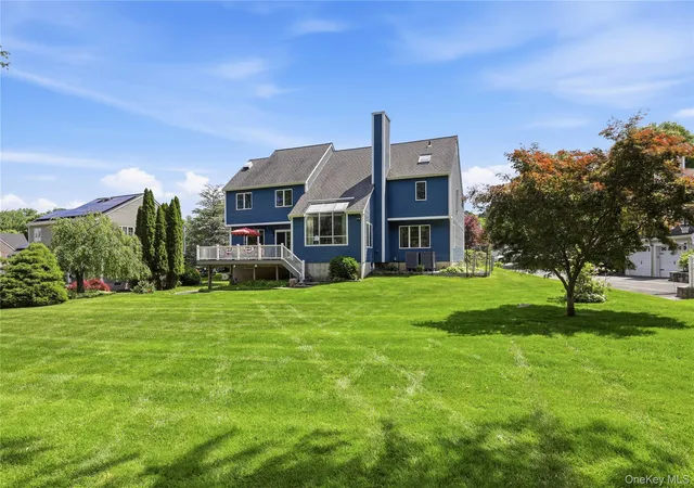 Photo 3 of Single family home for sale at 3093 Ferncrest Dr, Yorktown, NY 10598 | MLS# 1005616 | Listing updated on 2026-10-14