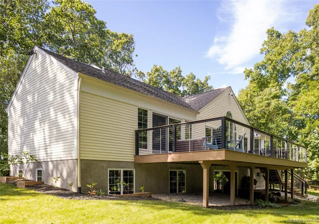 Photo 20 of Single family home for sale at 8579 New Suffolk Ave, Southold, NY 11935 | MLS# 1005646 | Listing updated on 2026-09-29