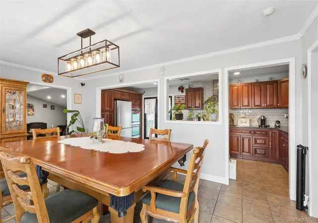 4th image of 1426 Ackerson Blvd, Bay Shore, NY 11706 | MLS# 1005656