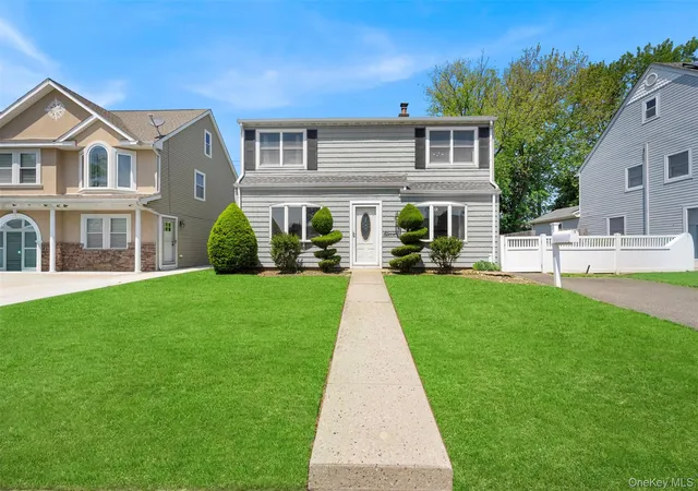 1st image of 11 Balsam Ln, Hempstead, NY 11756 | MLS# 1005689